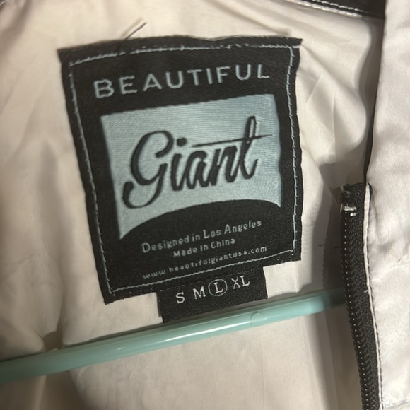 Beautiful Giant Windbreaker Men’s Size L - Picture 6 of 9
